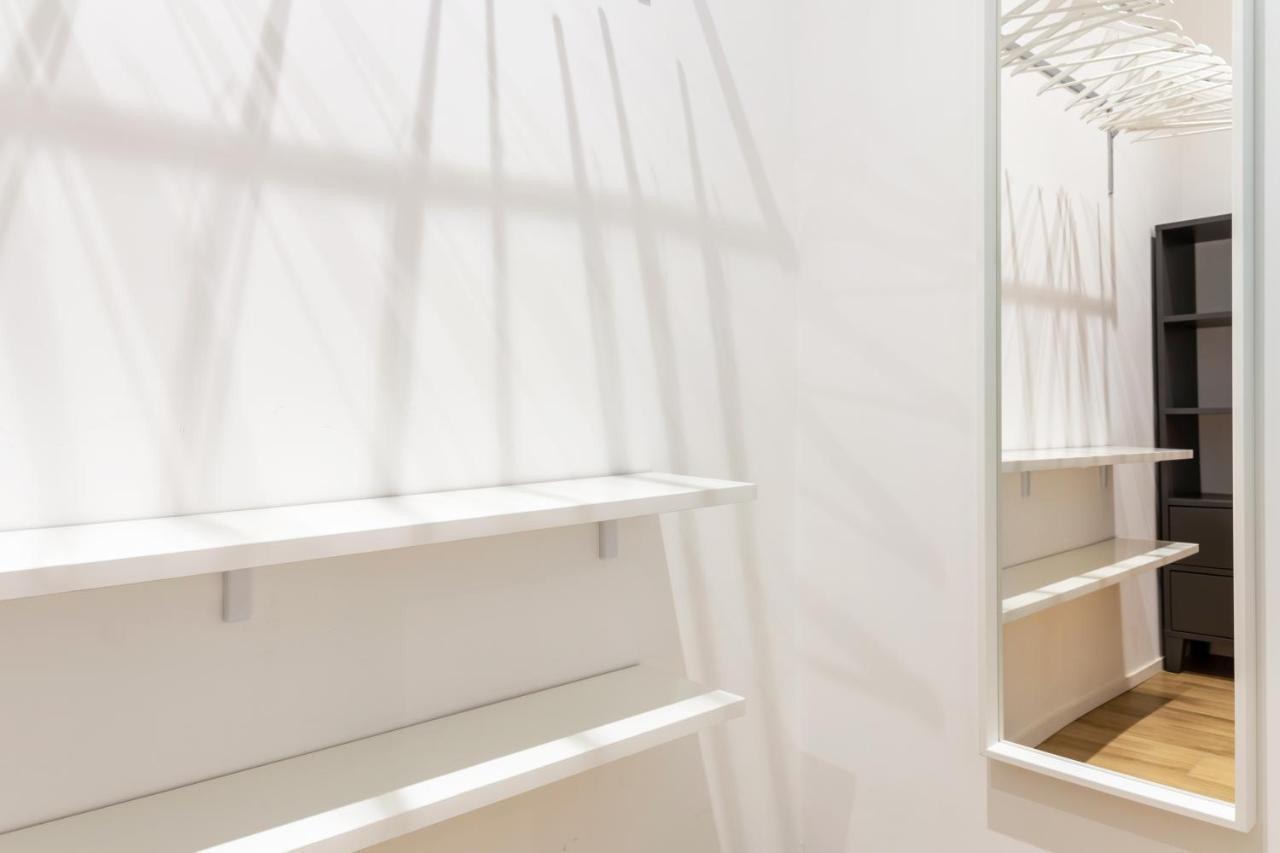 Oui Tree Apartment Napoli Bagian luar foto