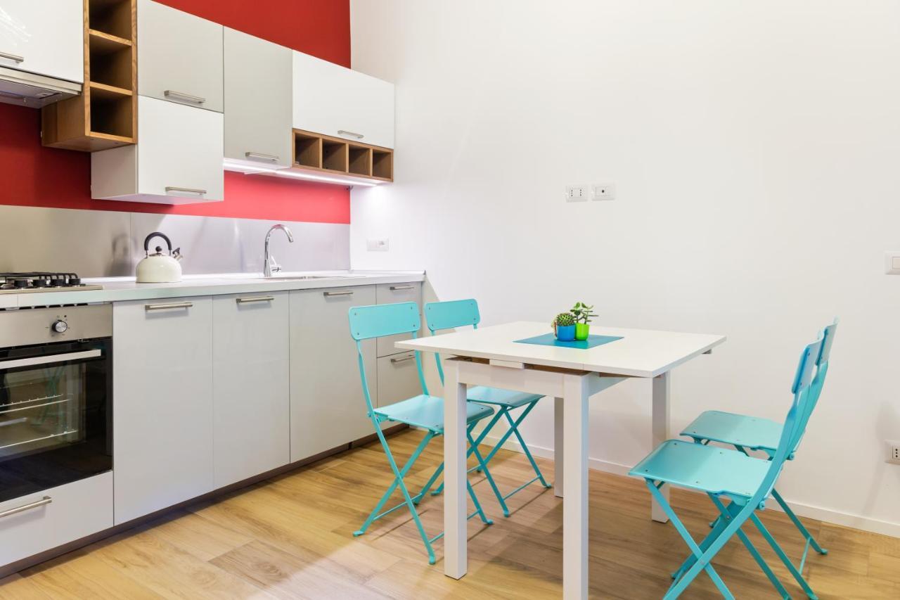 Oui Tree Apartment Napoli Bagian luar foto