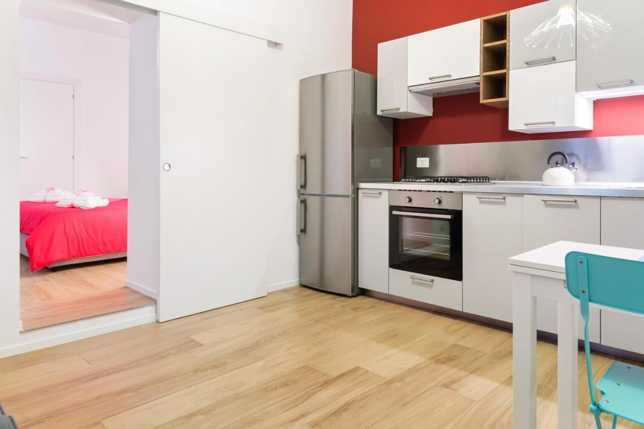 Oui Tree Apartment Napoli Bagian luar foto